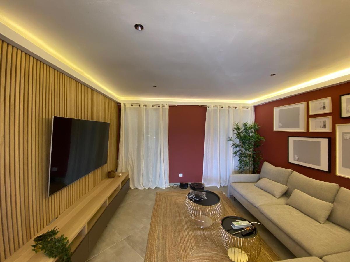Duplex 120M2 Terrasse Vue Sur Nimes Apartment Екстериор снимка